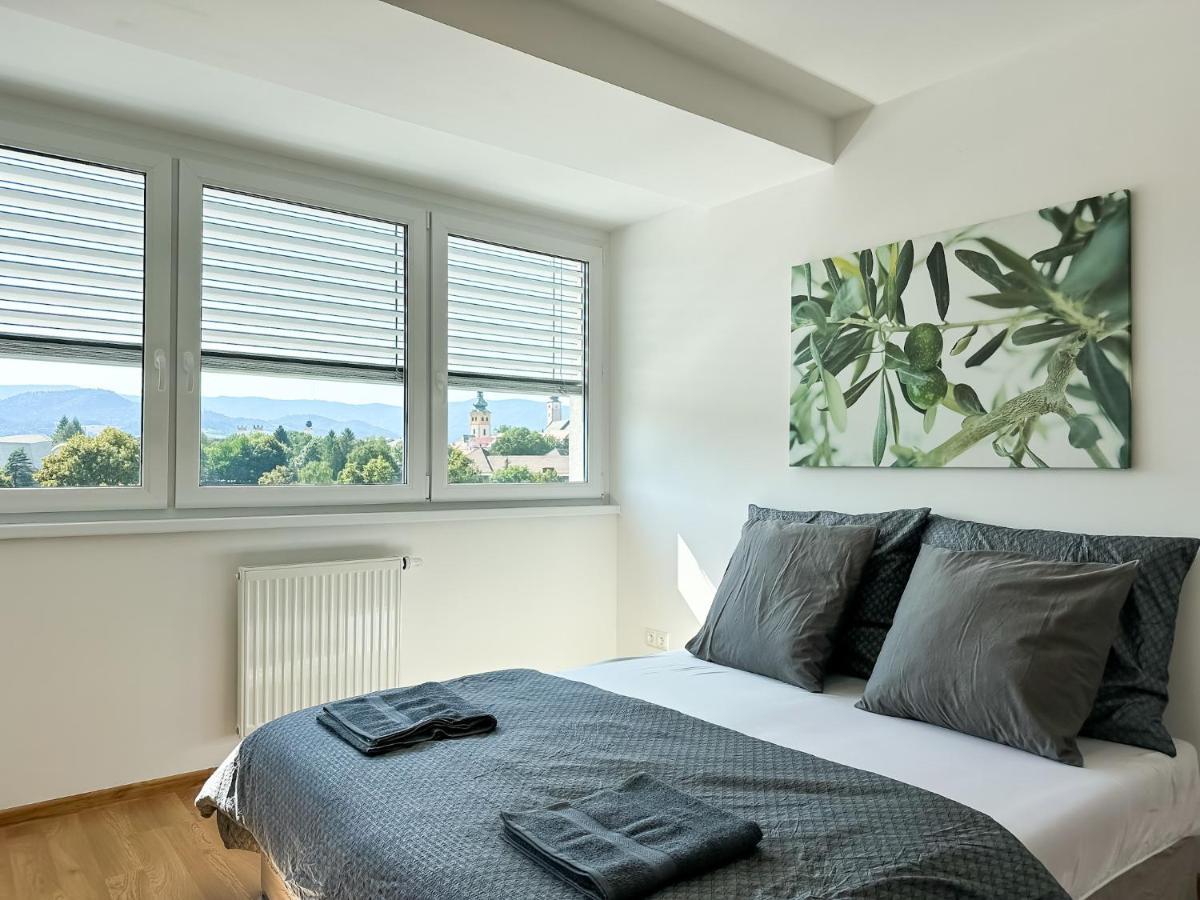 Lux Residence, A/C, Vip Parking, City View Banská Bystrica Exterior photo